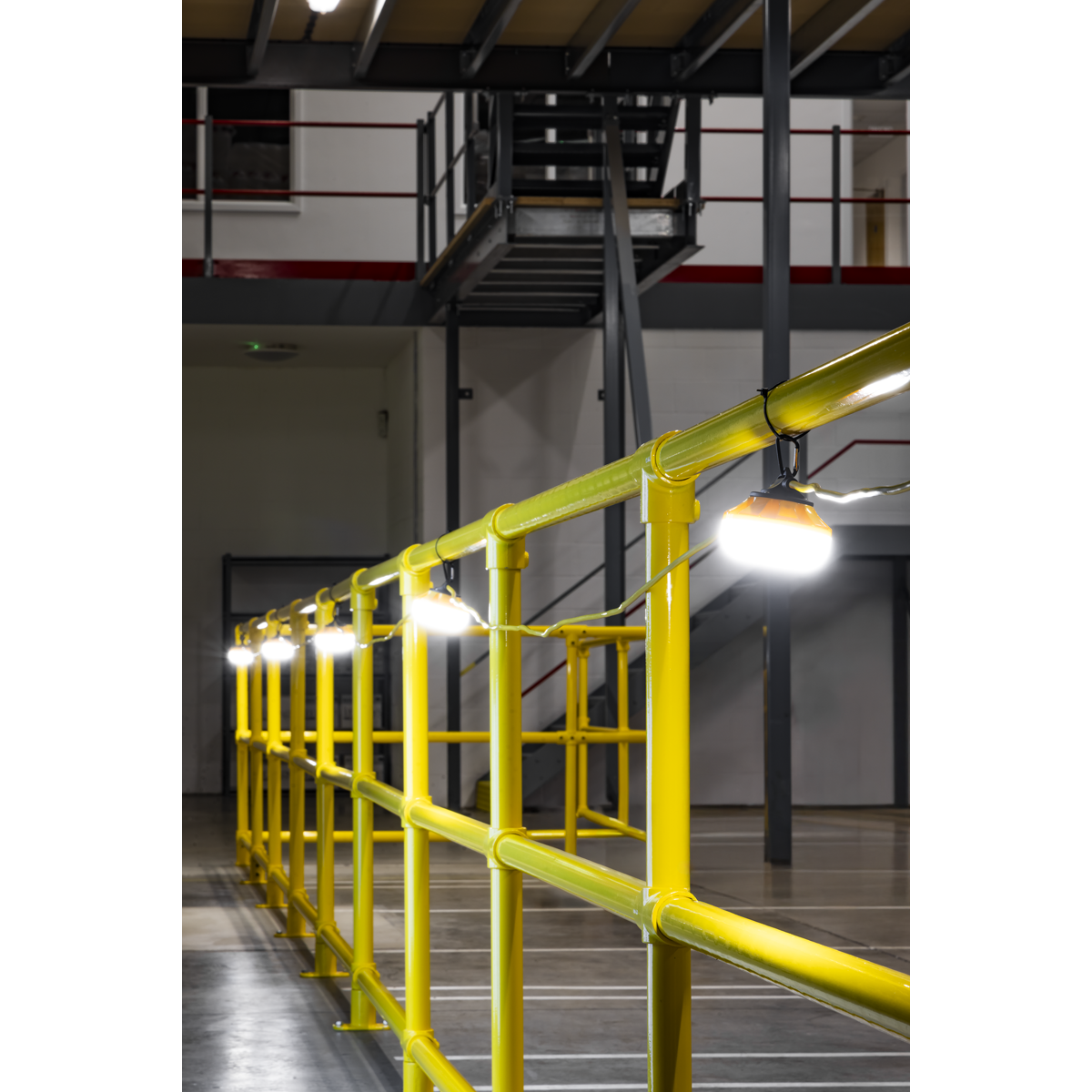 Sealey 15m Festoon Lighting Kit 50W COB LED 110V LED50F110V
