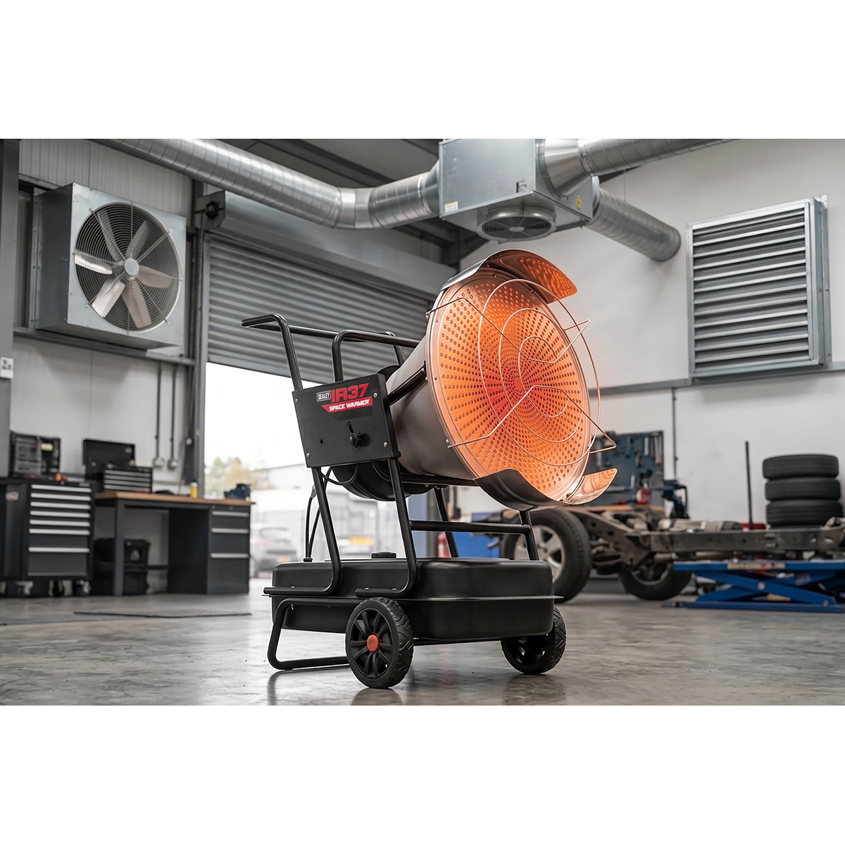 Sealey Space Warmer® Infrared Kerosene/Diesel Heater with Wheels 136,500Btu/hr IR37