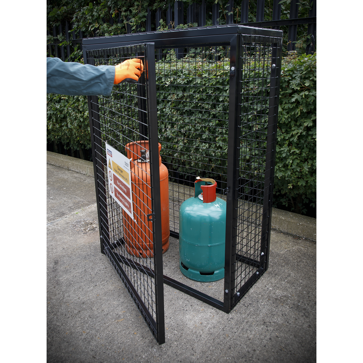Sealey Gas Cylinder Safety Cage - 2 x 47kg GCSC247