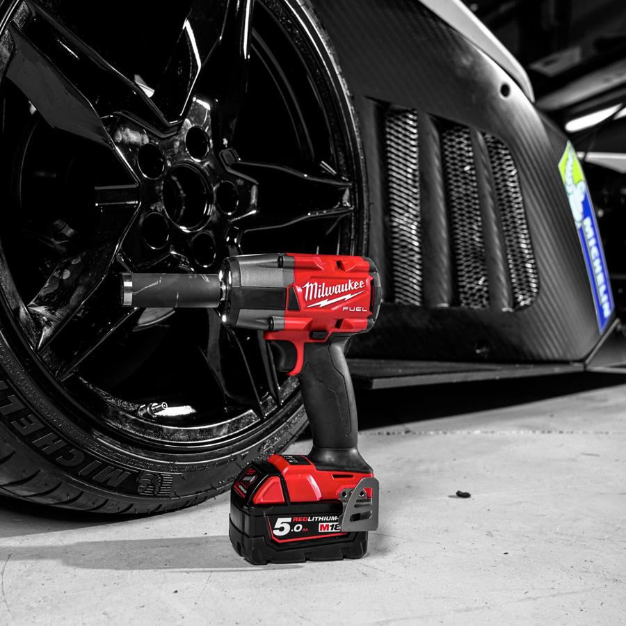 Milwaukee M18 FMTIW2F12-502X 18V 1/2" Impact Wrench (2 x 5.0Ah RedLithium-Ion Batteries)