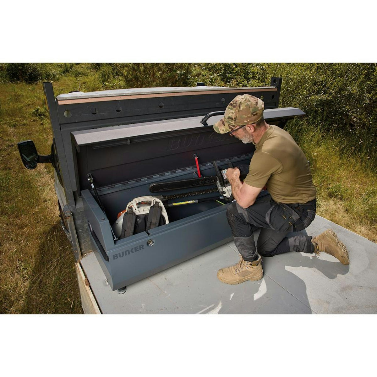 BUNKER T3 Tipper Van Tool Box, 1815mm, Grey 29887 - image 11