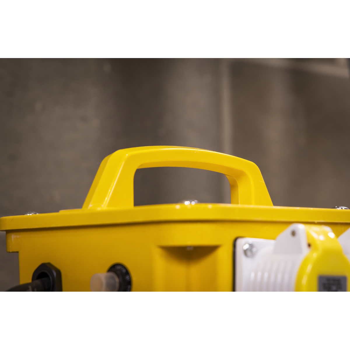 Sealey Portable Transformer 3000VA WST3000