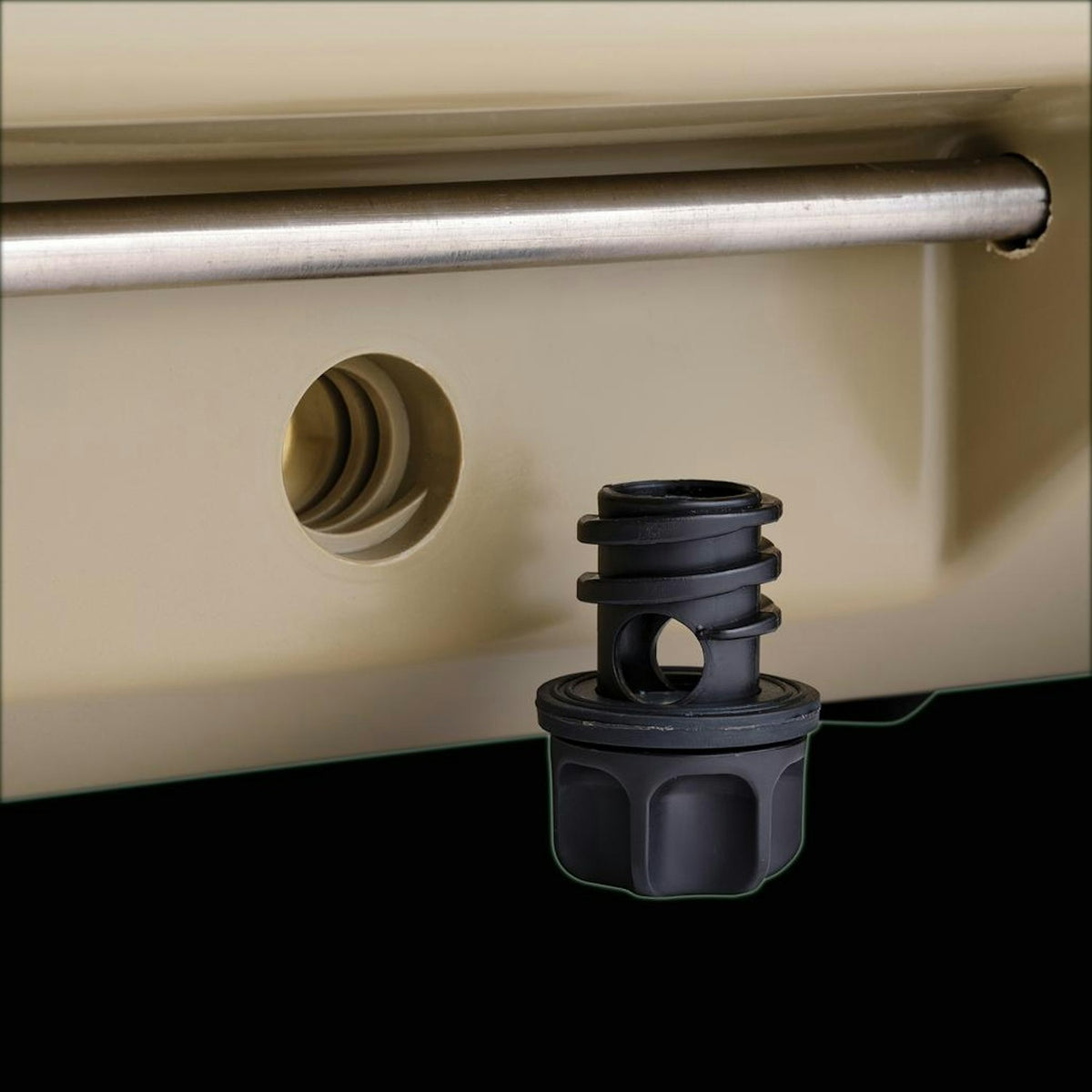 BUNKER Cool Box, 66L 08535 - image 10
