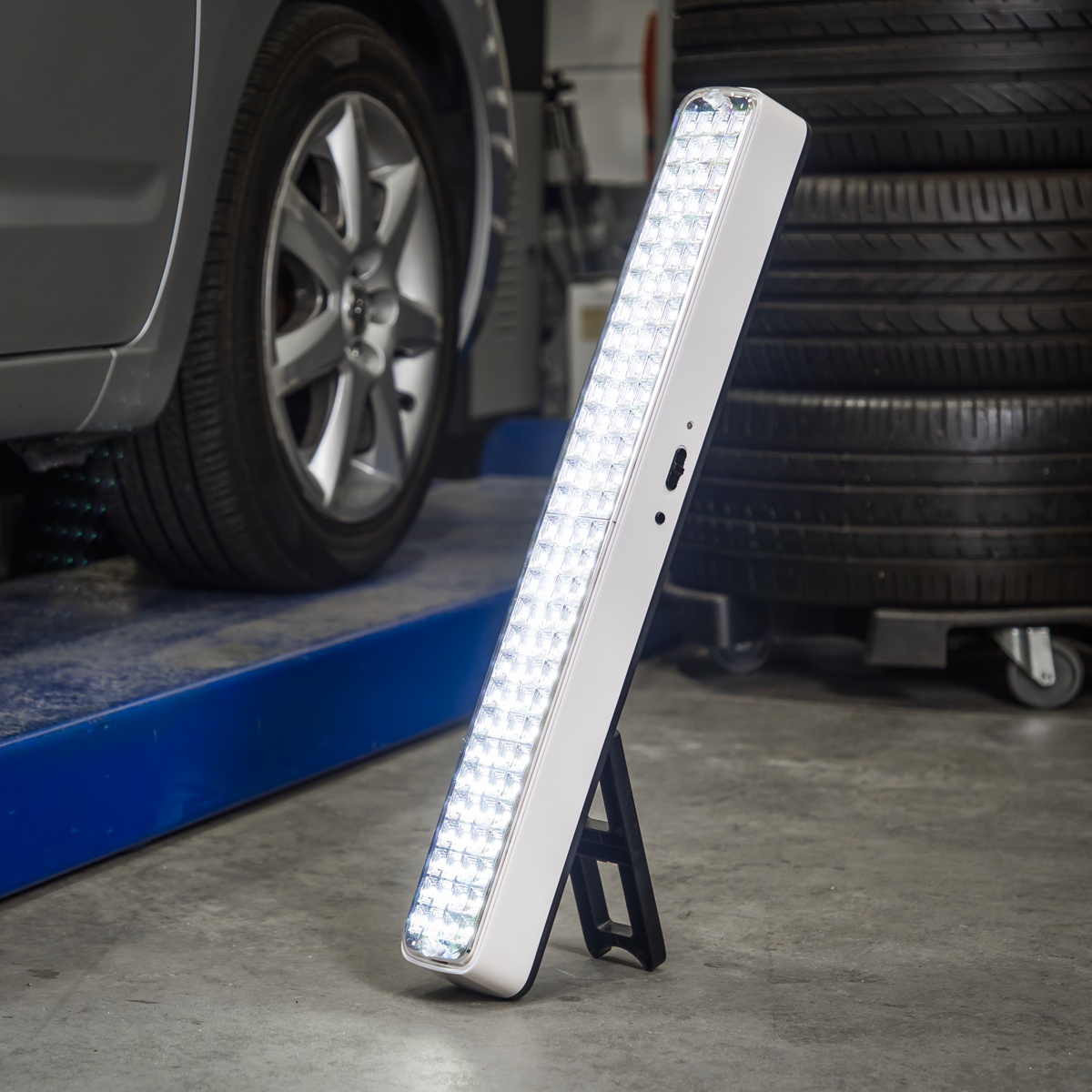 Sealey Rechargeable Emergency Floodlight 5W SMD LED LED1200E