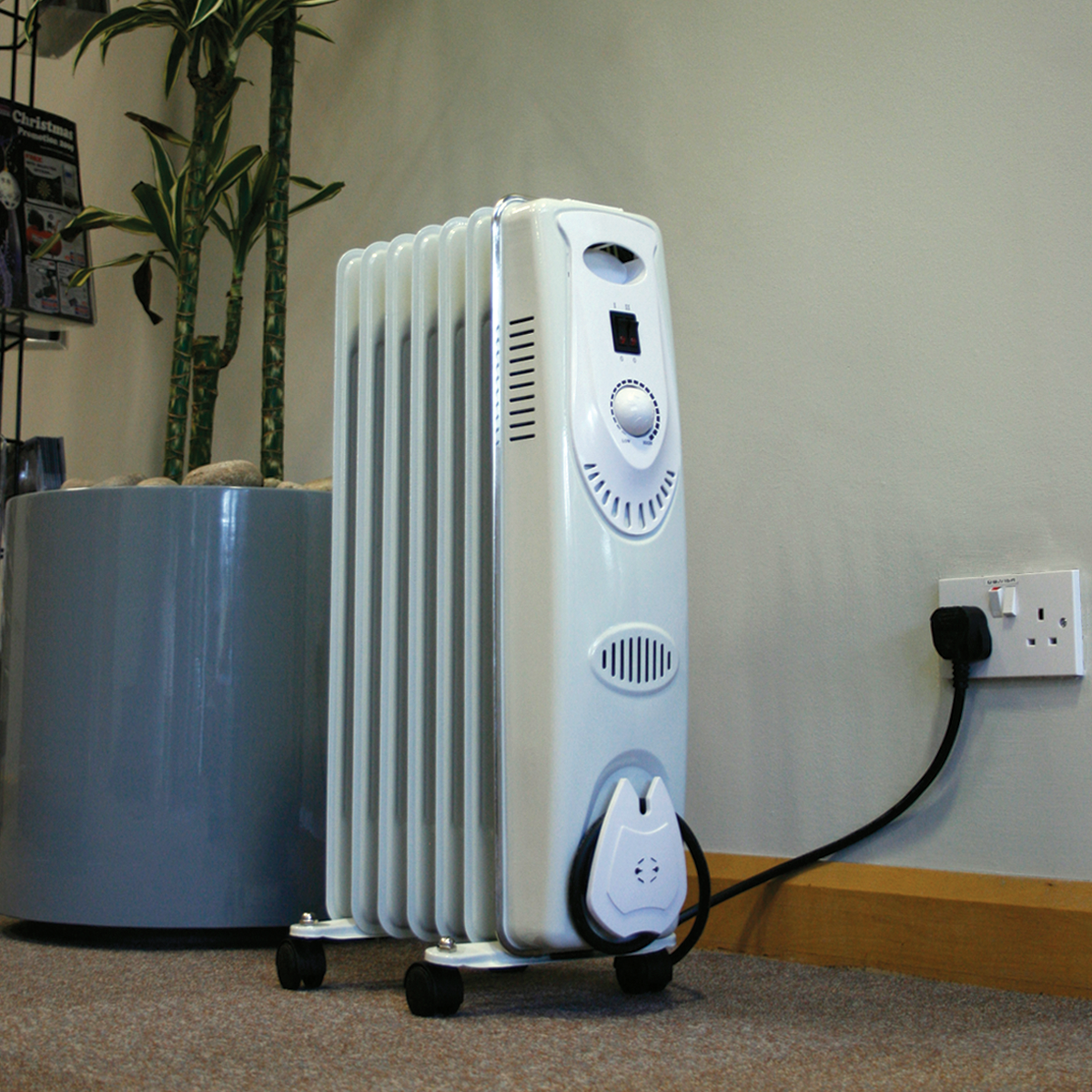 Sealey 7-Element Oil Filled Radiator 1500W/230V RD1500