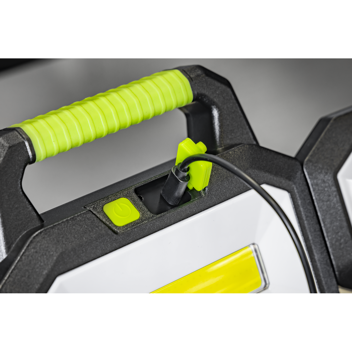 Sealey Rechargeable Flexible Floodlight 31W & 26W COB LED LED18WFL