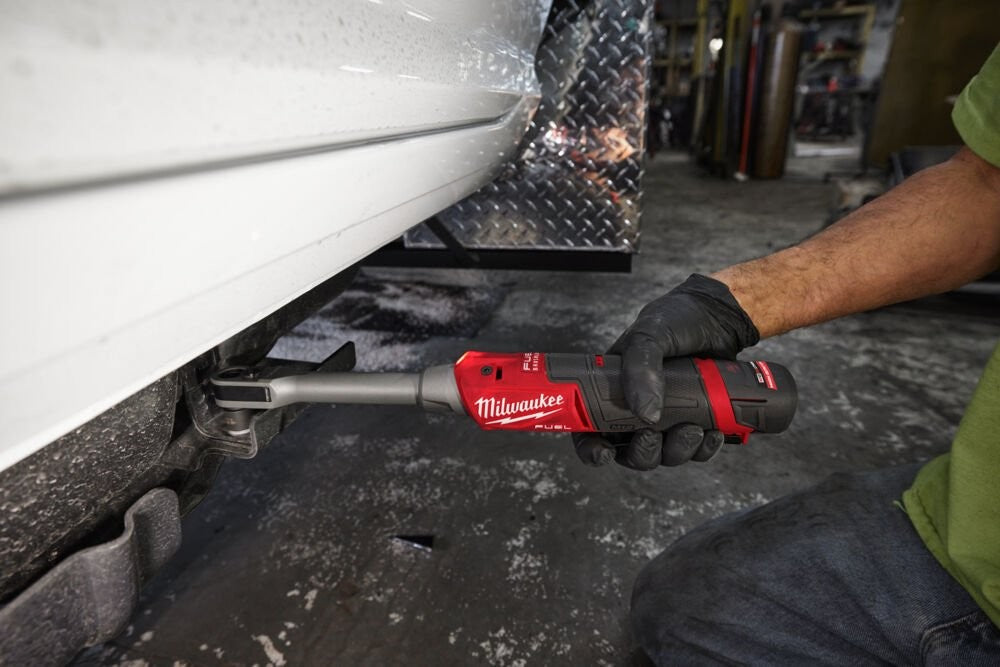Milwaukee Pass Through Ratchet 2x 12v 2Ah REDLITHIUM Batteries M12FPTR-202X